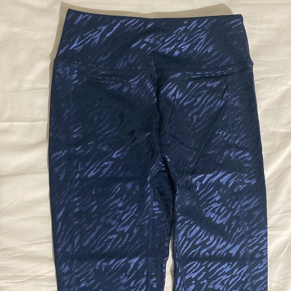 Zuda Z Stretch Foil Printed High Waisted Legging Dark Navy - Picture 3 of 8